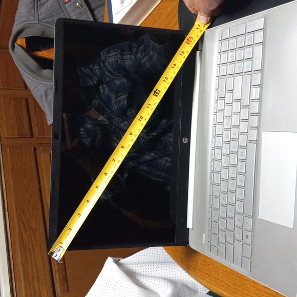 Hp lap - Picture 2 of 5